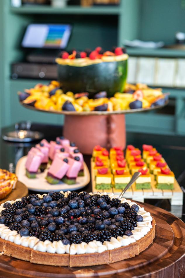 Buffet desserts Paris 17